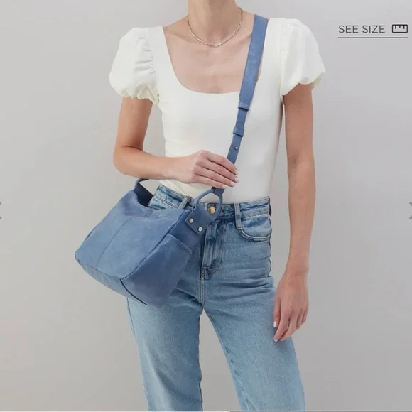 Hobo Sheila Crossbody Bag in Azure NWT - Picture 3 of 10